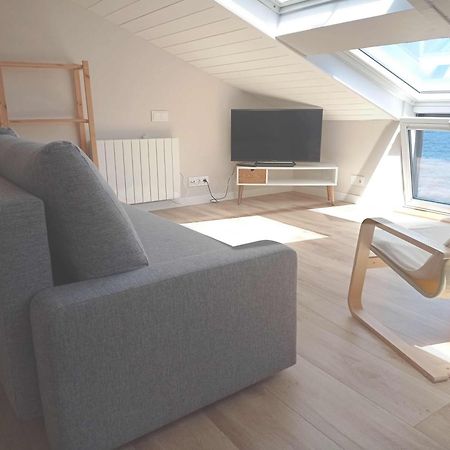Vila Marina. Casa Marinera Con Terraza Sobre El Mar En Caion Cayón Exterior foto